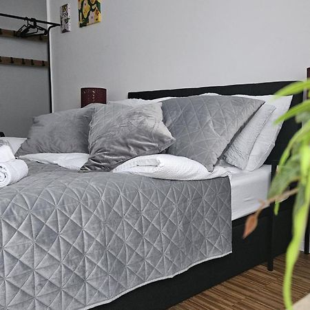 80 M2 Moderne Und Zentrale Wohnung In Hannover Mit Eigenem Parkplatz 外观 照片