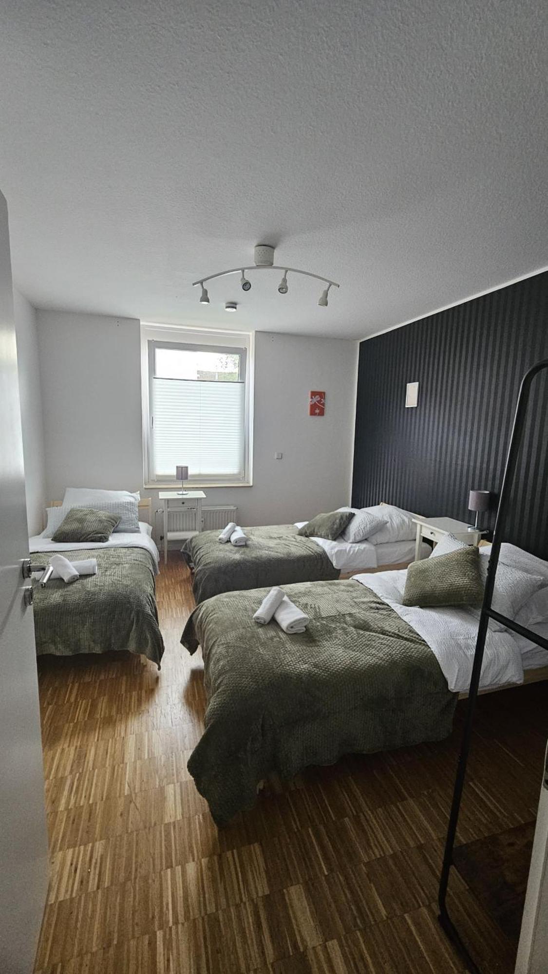 80 M2 Moderne Und Zentrale Wohnung In Hannover Mit Eigenem Parkplatz 外观 照片