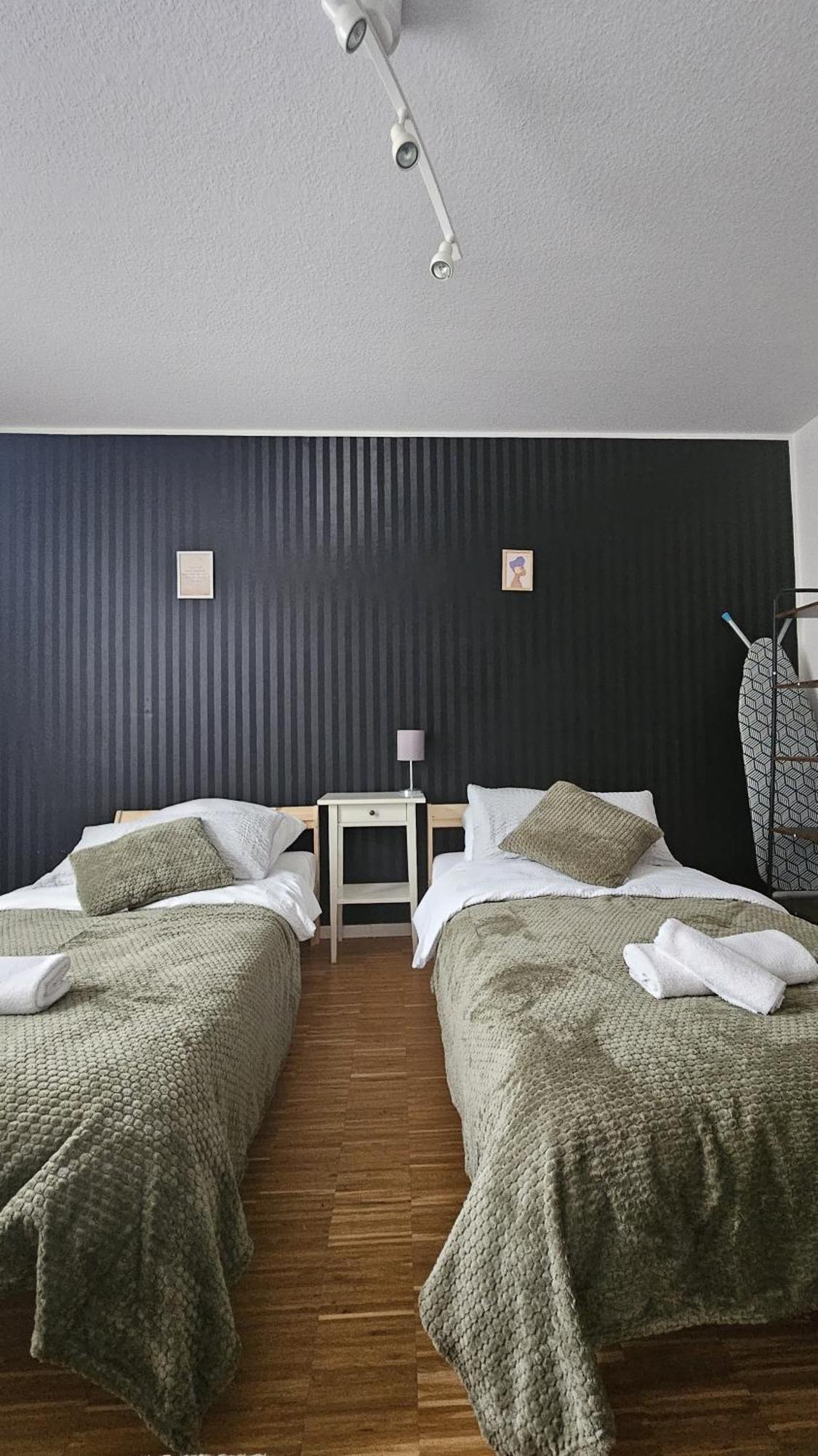 80 M2 Moderne Und Zentrale Wohnung In Hannover Mit Eigenem Parkplatz 外观 照片